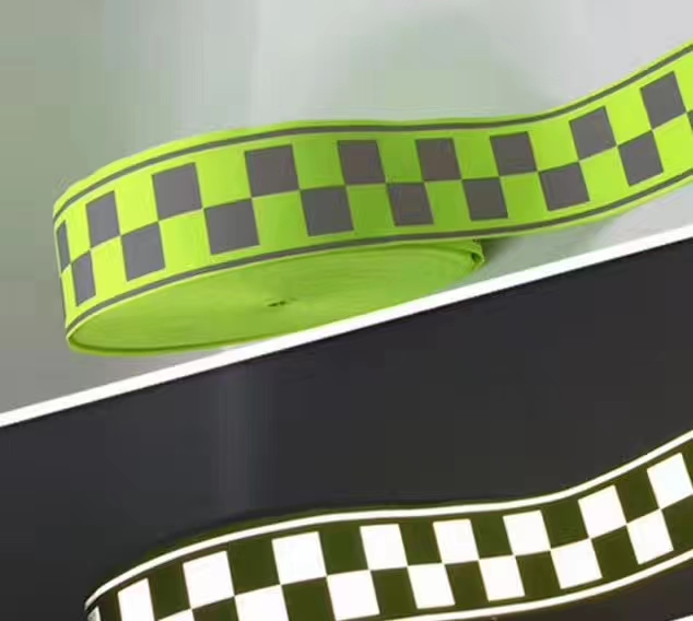 reflective ribbon